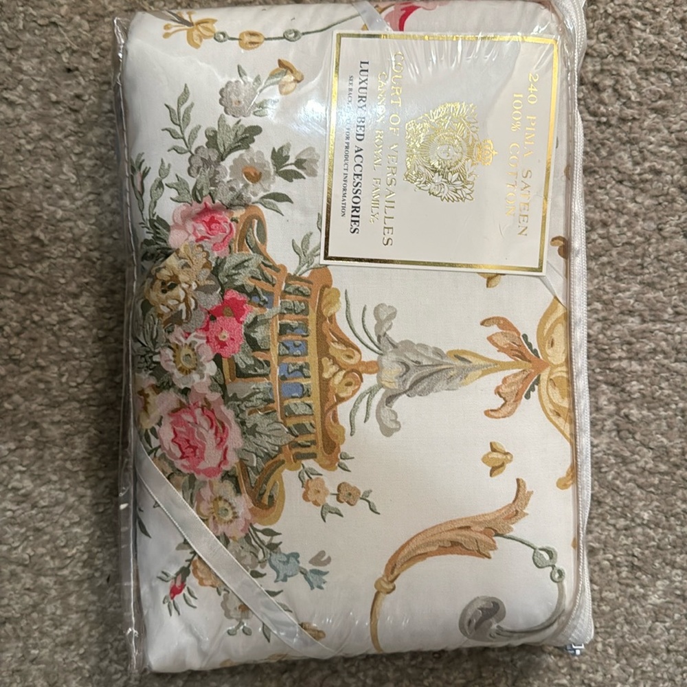 100% Cotton Court of Versailles Luxury Standard Pillow Sham